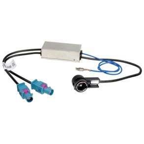 Antennadapter med f�rst�rkare vaggrupp