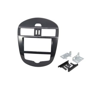 Connects2 CT23NS17 2-DIN kit anv�nds inte